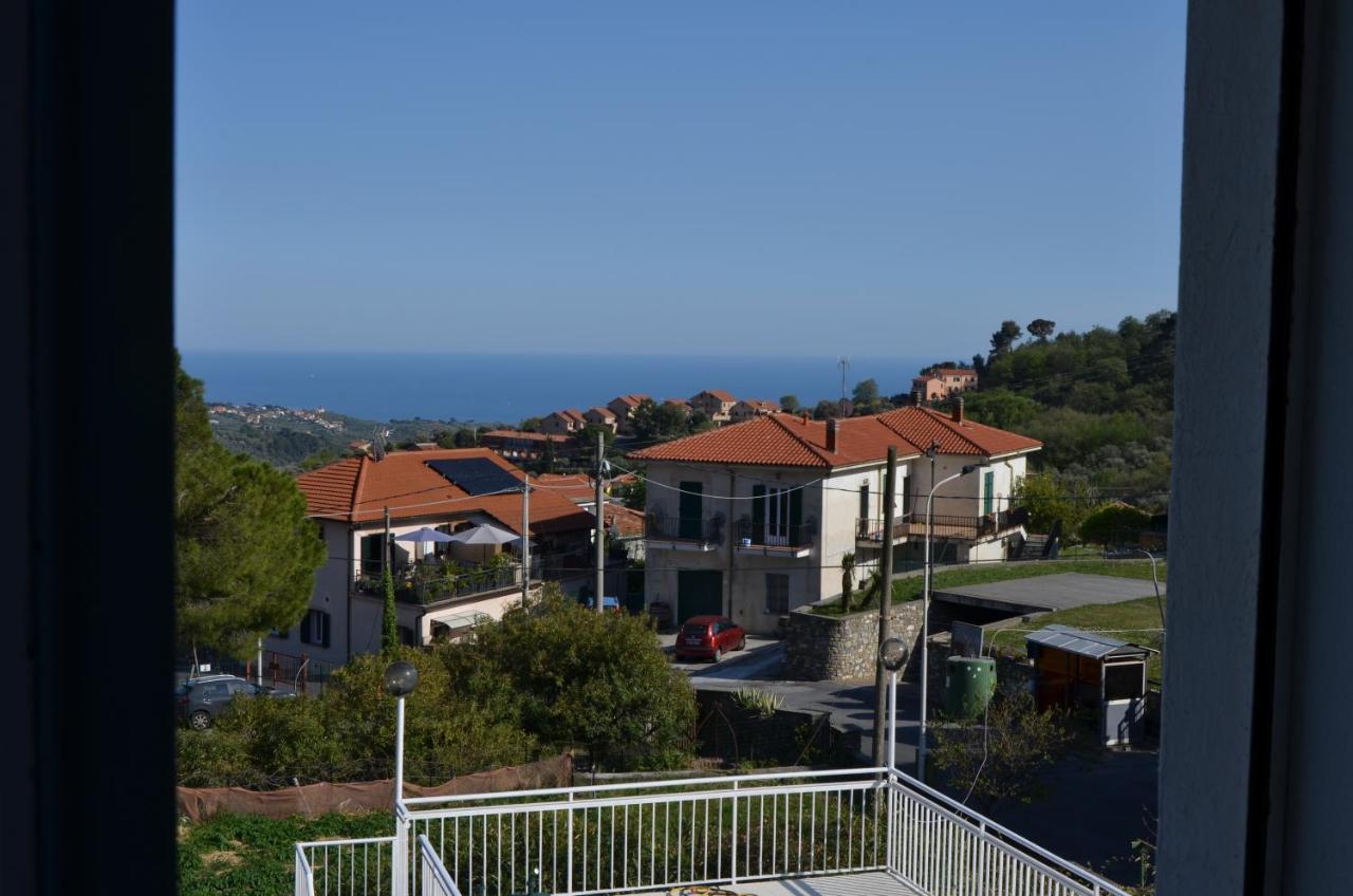 Villa La Parisienne Diano Borello Eksteriør billede