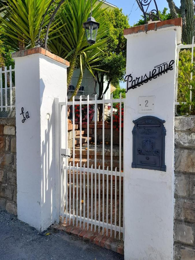 Villa La Parisienne Diano Borello Eksteriør billede